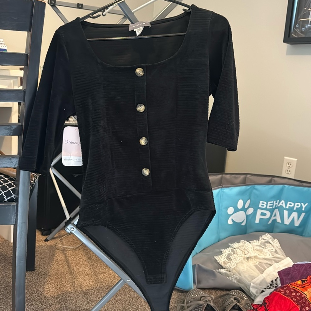 Black body suit